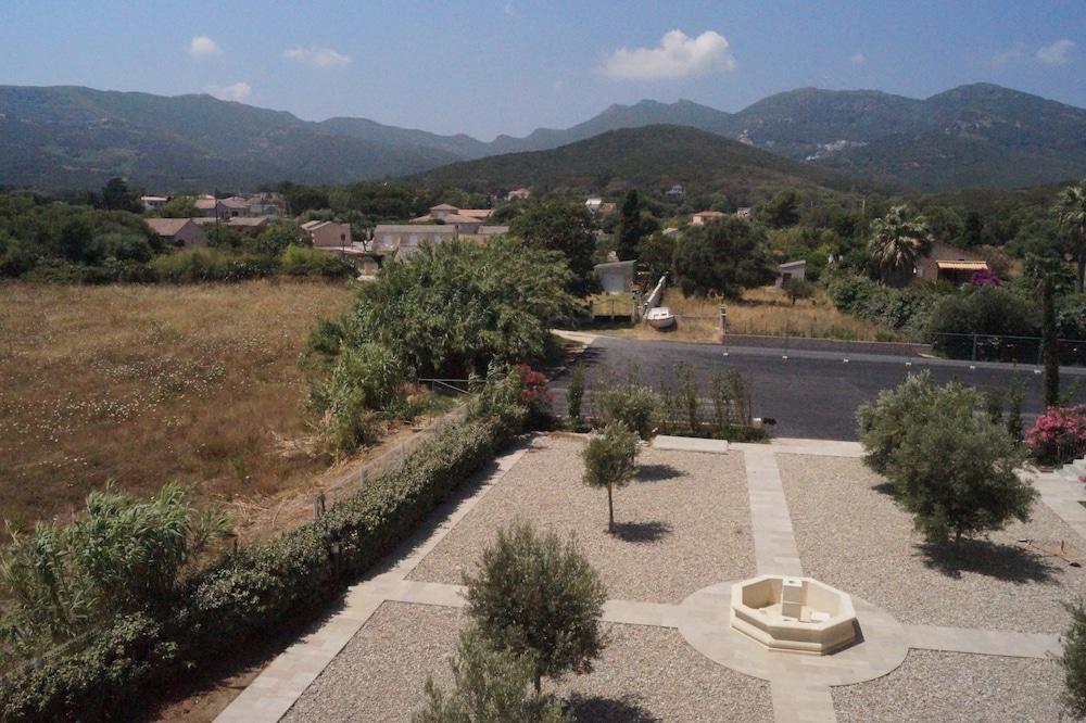 Residence Villa Tyrrenia Macinaggio  Bagian luar foto