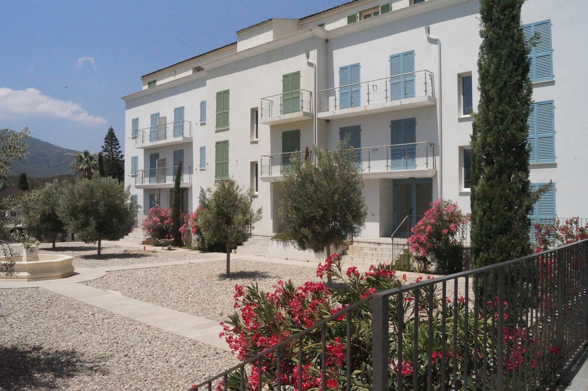 Residence Villa Tyrrenia Macinaggio  Bagian luar foto